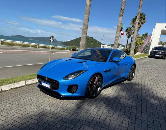 JAGUAR F-TYPE 2.0 P300 GASOLINA R-DYNAMIC COUPÉ AUTOMÁTICO